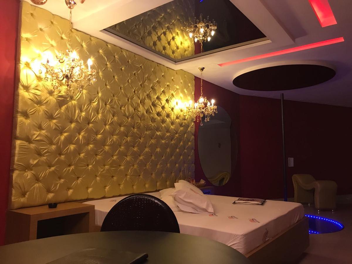Happy Night (Adults Only) Hotel Cotia  Exterior foto