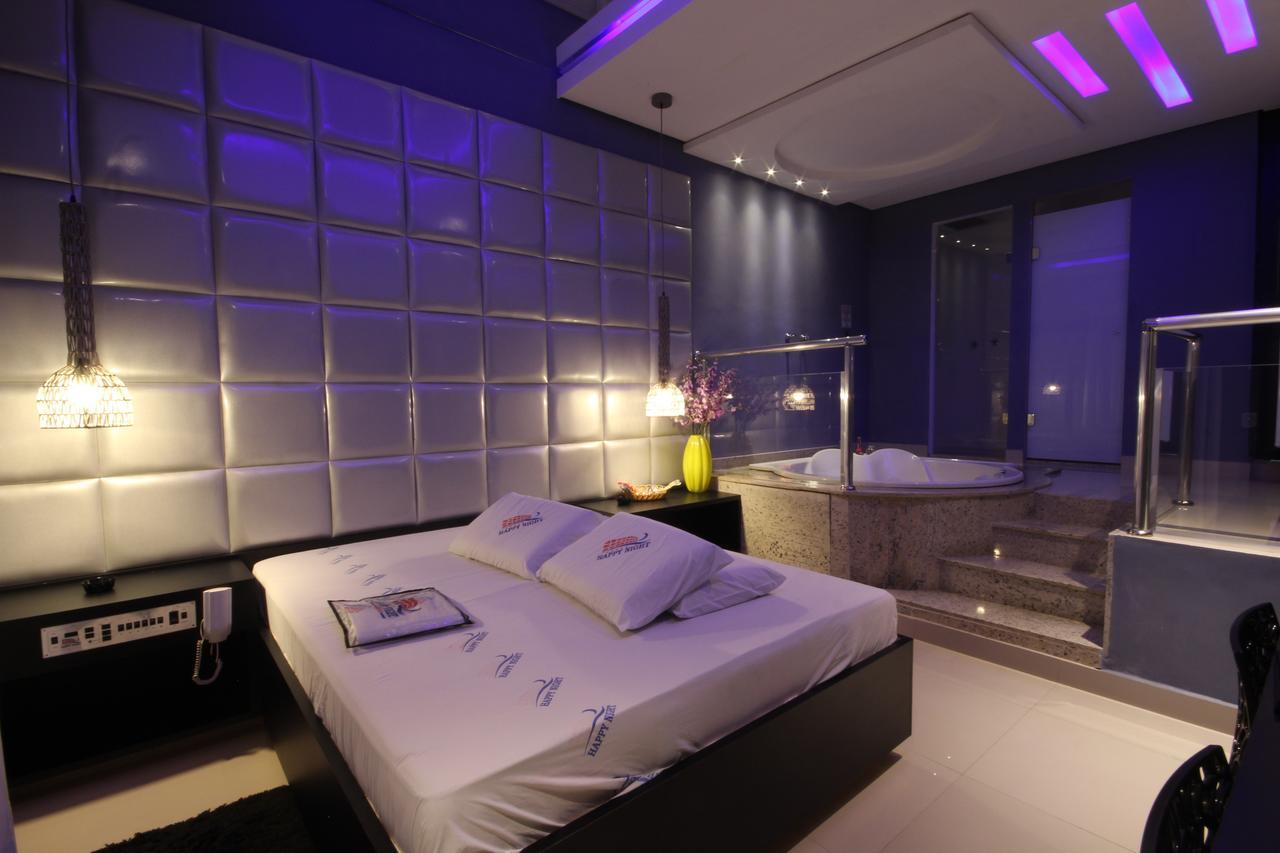 Happy Night (Adults Only) Hotel Cotia  Exterior foto