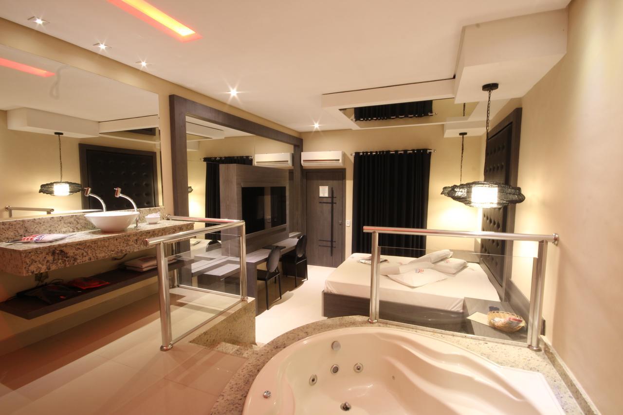 Happy Night (Adults Only) Hotel Cotia  Exterior foto