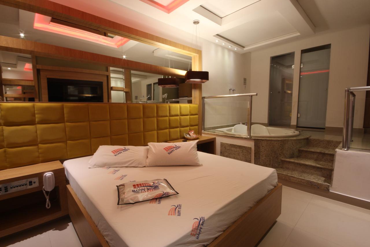 Happy Night (Adults Only) Hotel Cotia  Exterior foto