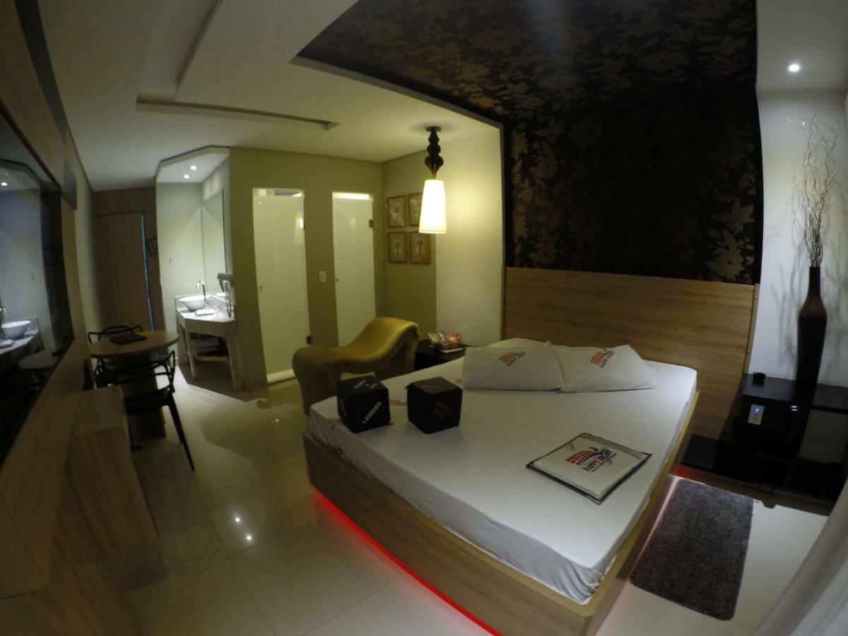 Happy Night (Adults Only) Hotel Cotia  Exterior foto