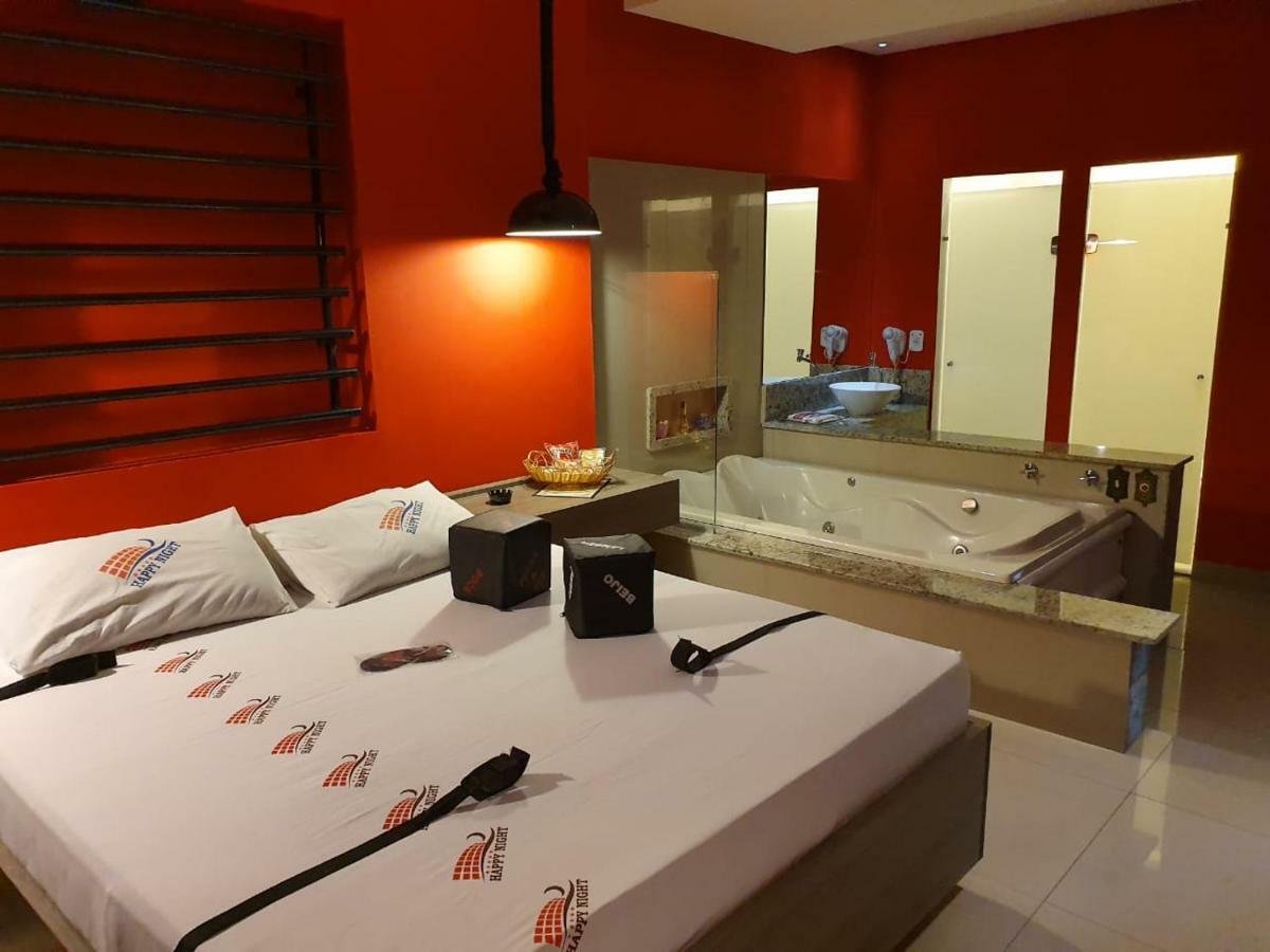 Happy Night (Adults Only) Hotel Cotia  Exterior foto